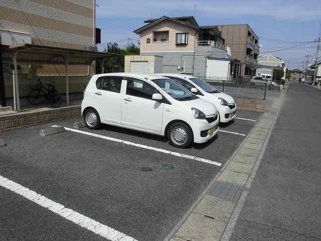 アルバ(26444)の外観・駐車場イメージ1枚目