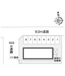 エム１２２(39386)の駐車場