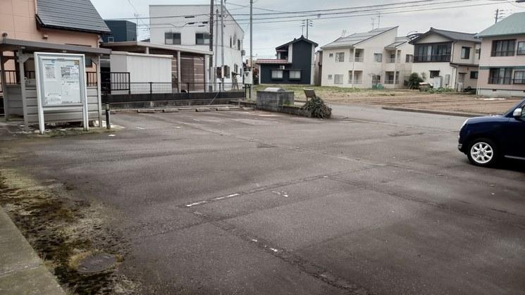 ビオラ(32527)の外観・駐車場イメージ1枚目