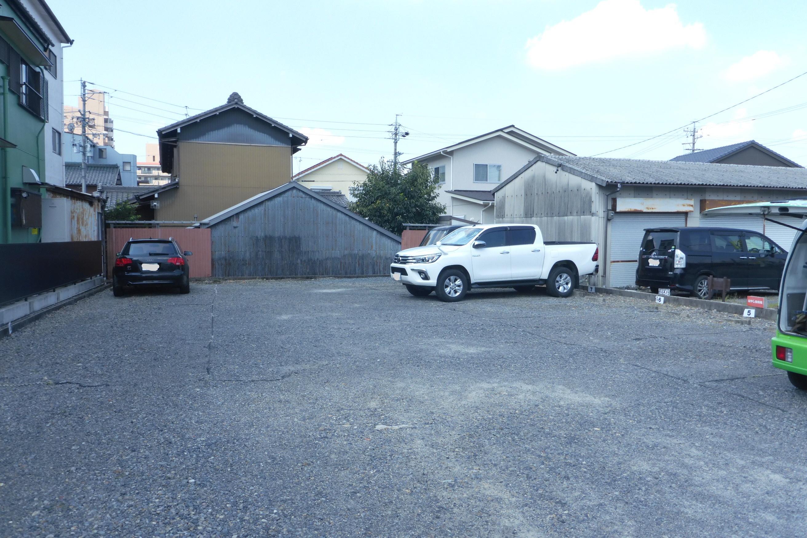 森本駐車場の外観・駐車場イメージ3枚目