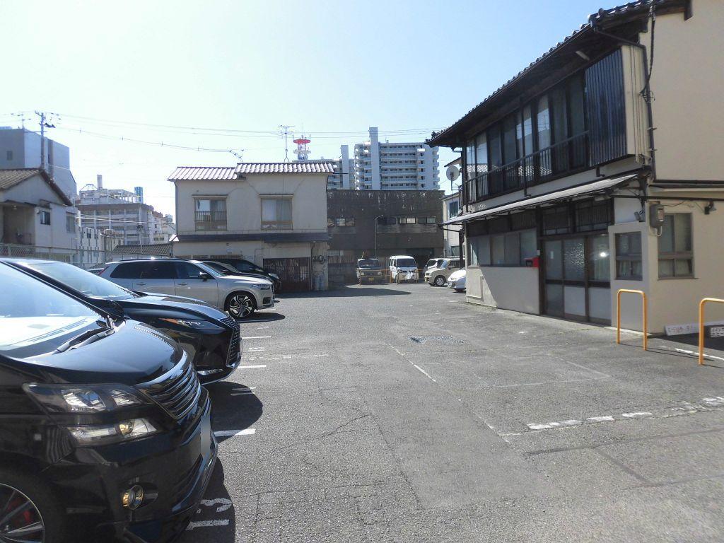 近藤駐車場の外観・駐車場イメージ3枚目