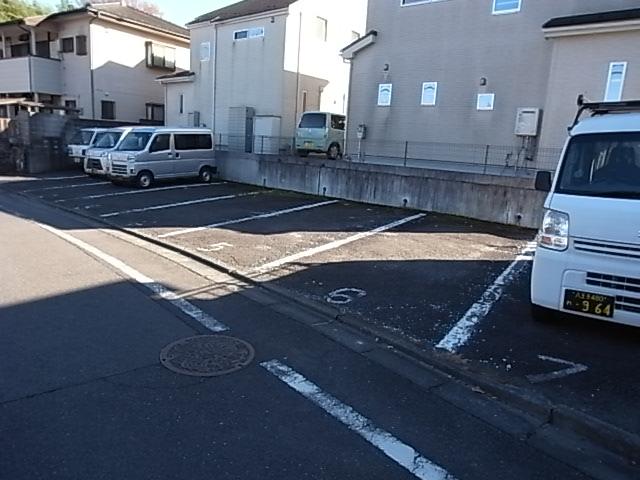 林大船駐車場の外観・駐車場イメージ1枚目
