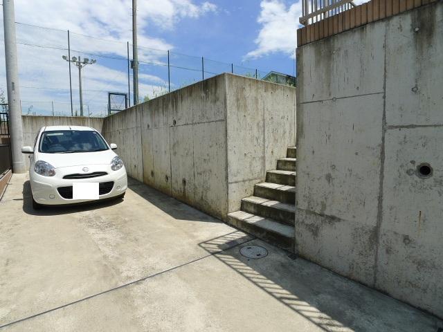 下土棚１０１０駐車場の外観・駐車場イメージ2枚目