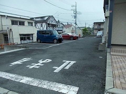 第１ひかりハイツ(35670)の外観・駐車場イメージ1枚目