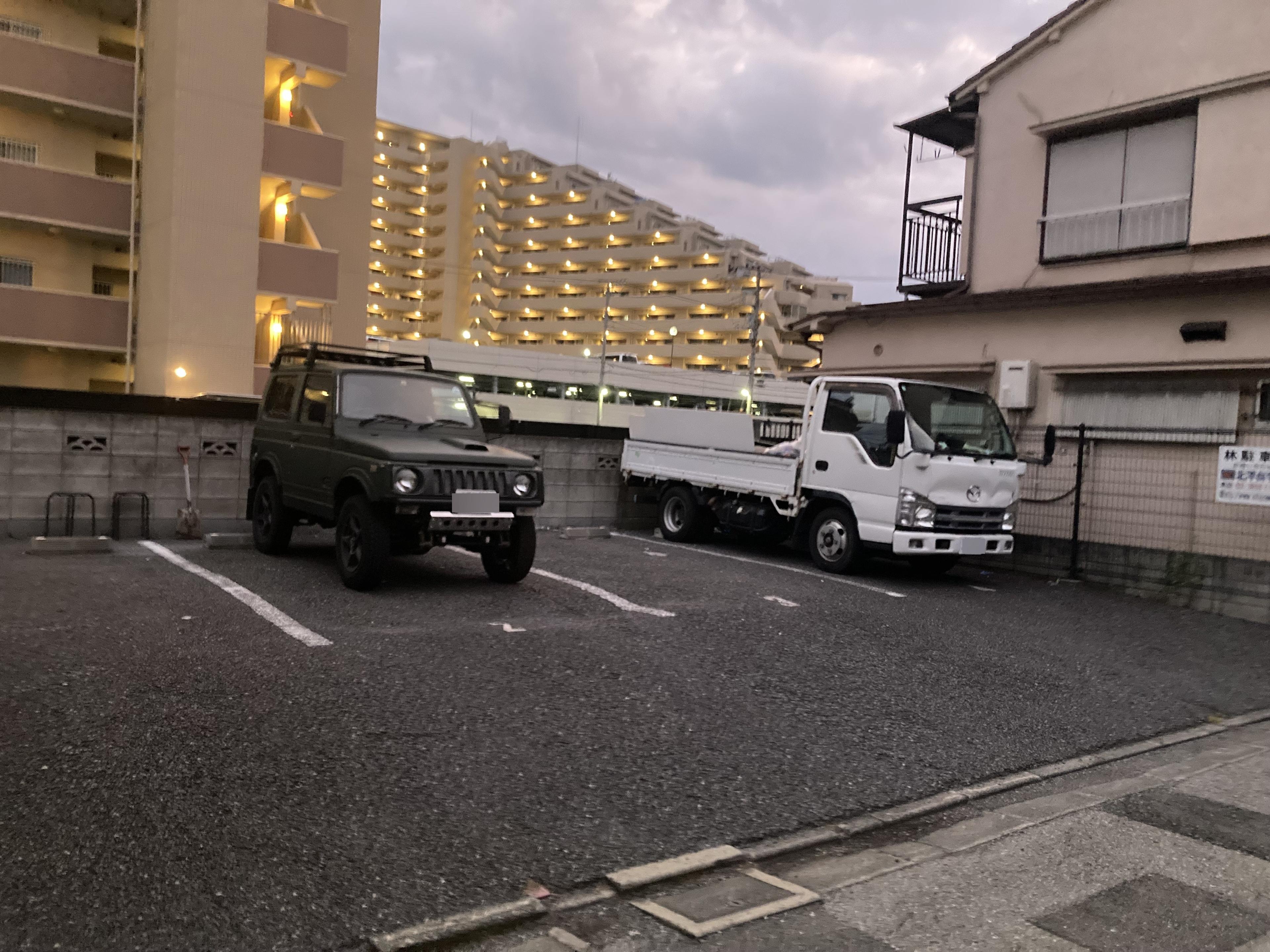 林駐車場の外観・駐車場イメージ1枚目