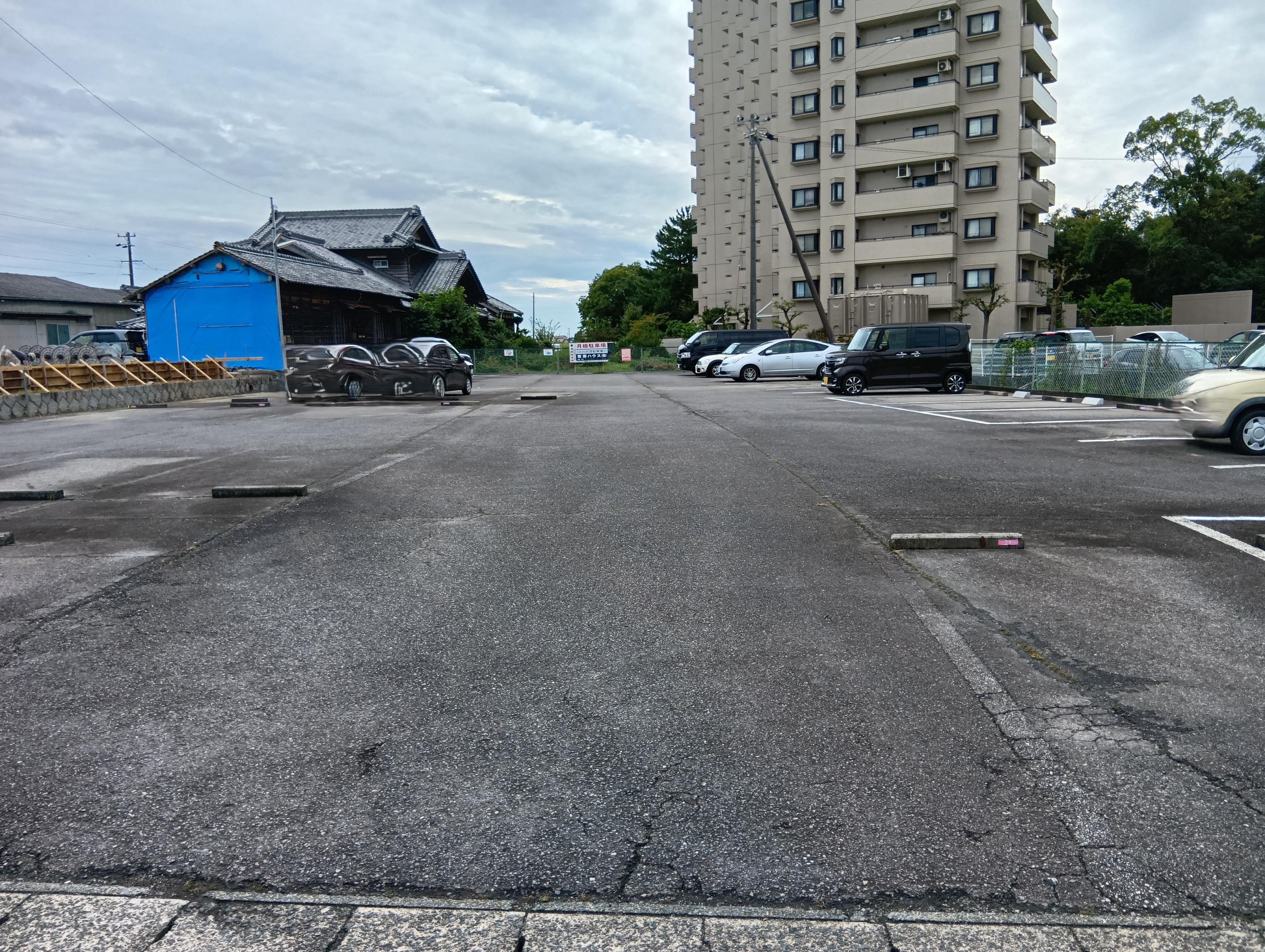 小川志茂Ⅰ駐車場の外観・駐車場イメージ2枚目