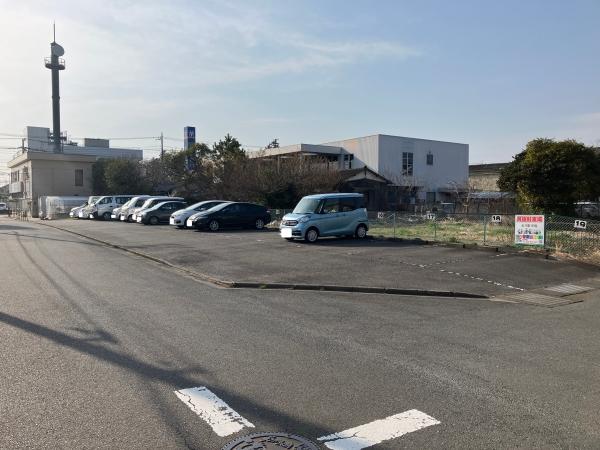 市川駐車場の外観・駐車場イメージ1枚目