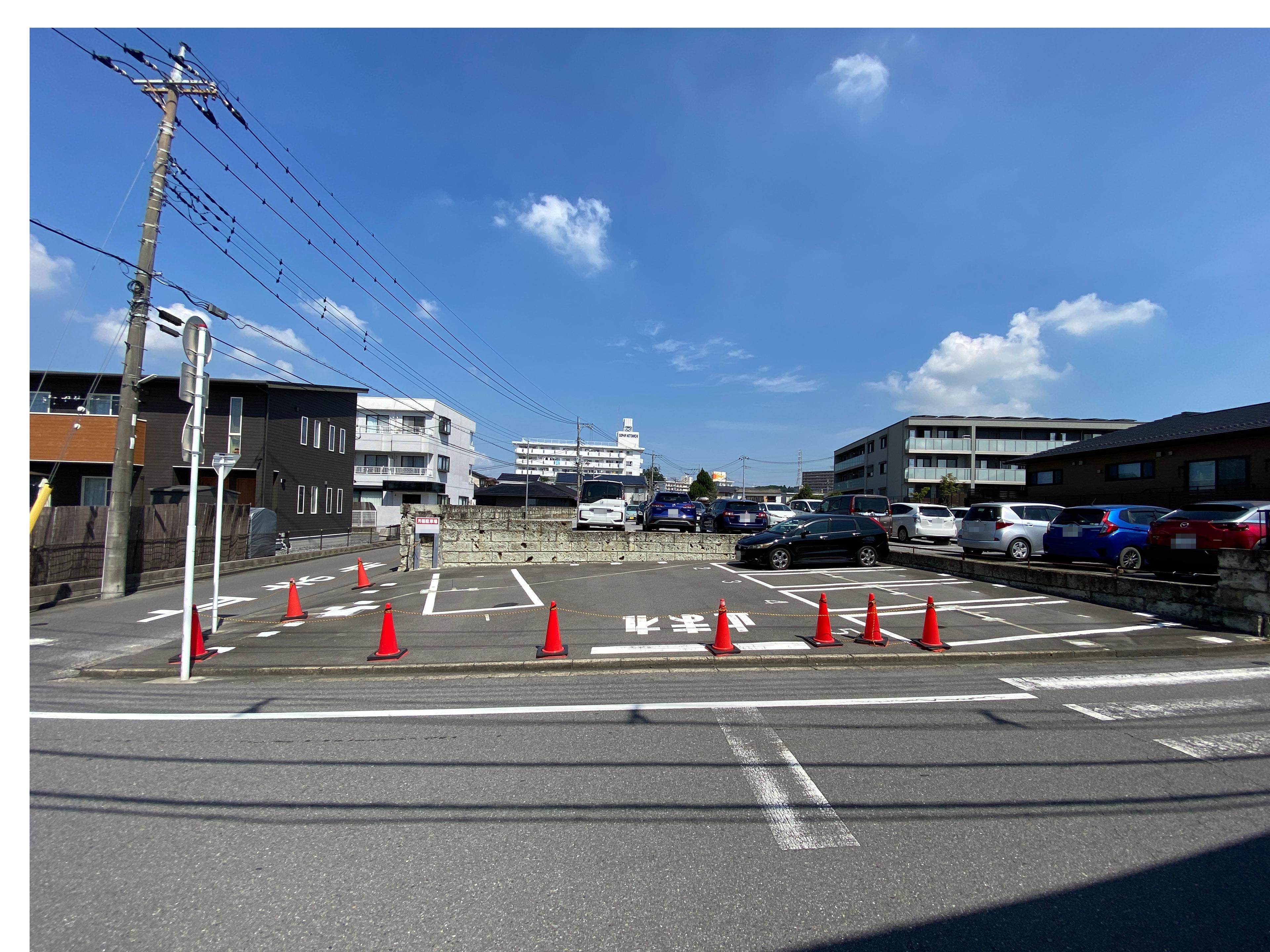 戸祭元町5台パーキングの外観・駐車場イメージ1枚目