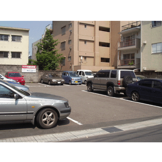 平田公園前駐車場の外観・駐車場イメージ2枚目