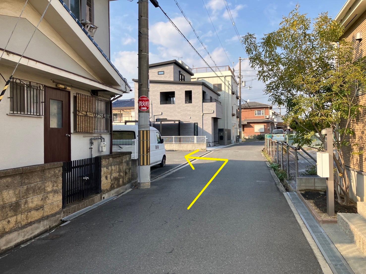 タツミガレージの外観・駐車場イメージ2枚目