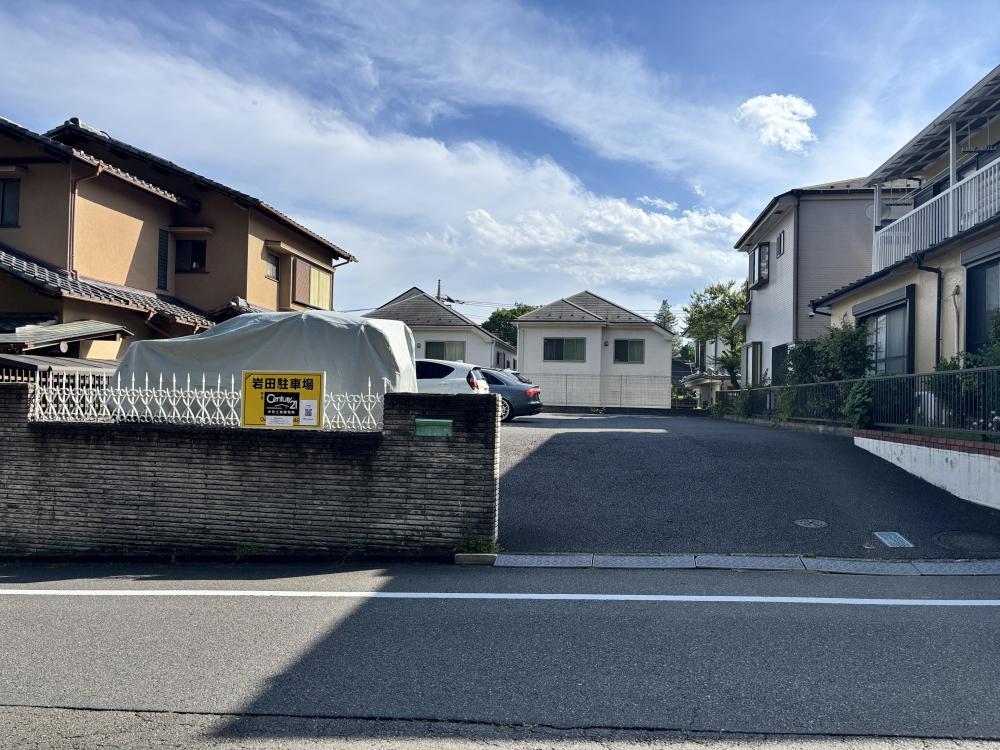 岩田駐車場の外観・駐車場イメージ3枚目
