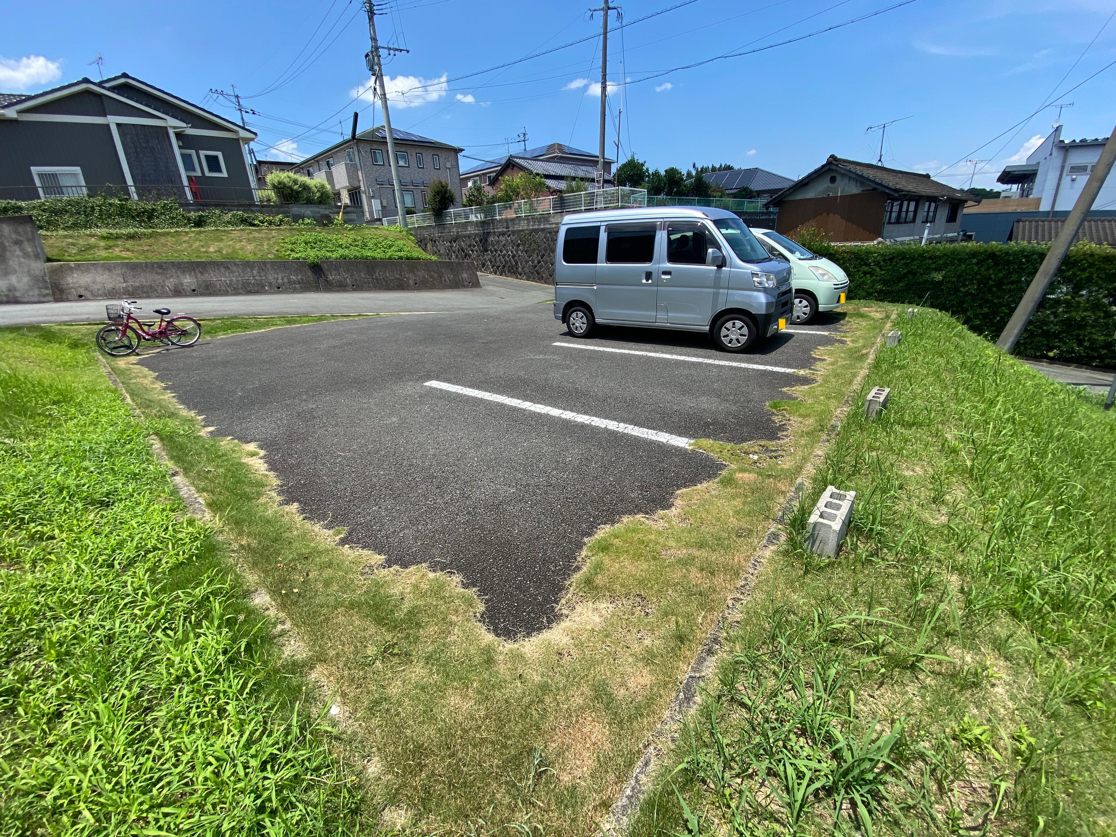 高平駐車場の外観・駐車場イメージ3枚目