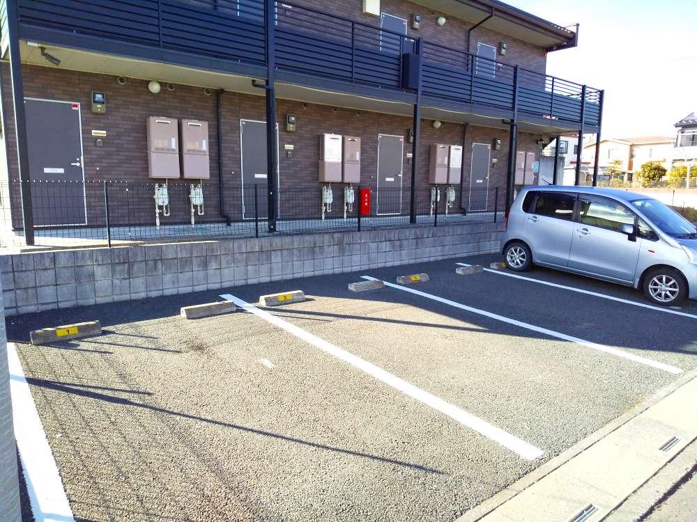 グラース(52674)の外観・駐車場イメージ1枚目