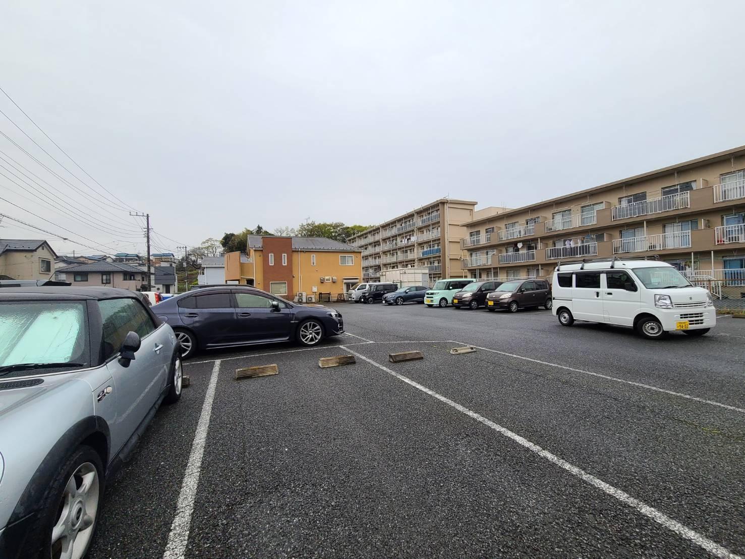中山駐車場の外観・駐車場イメージ3枚目