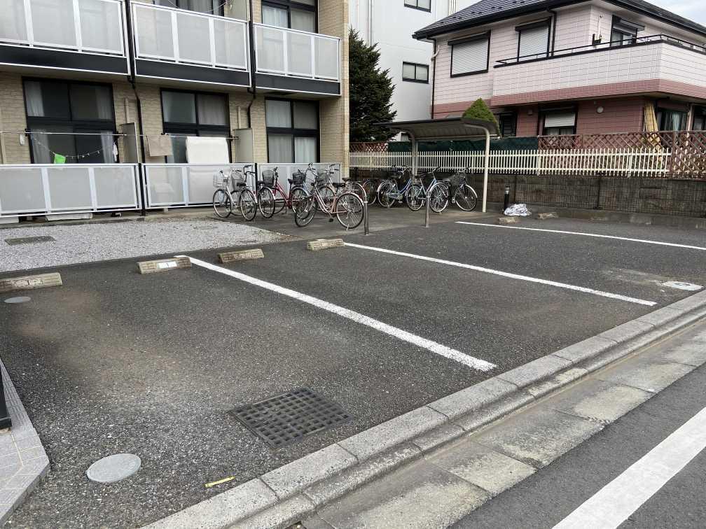 ハピネス(28416)の外観・駐車場イメージ1枚目