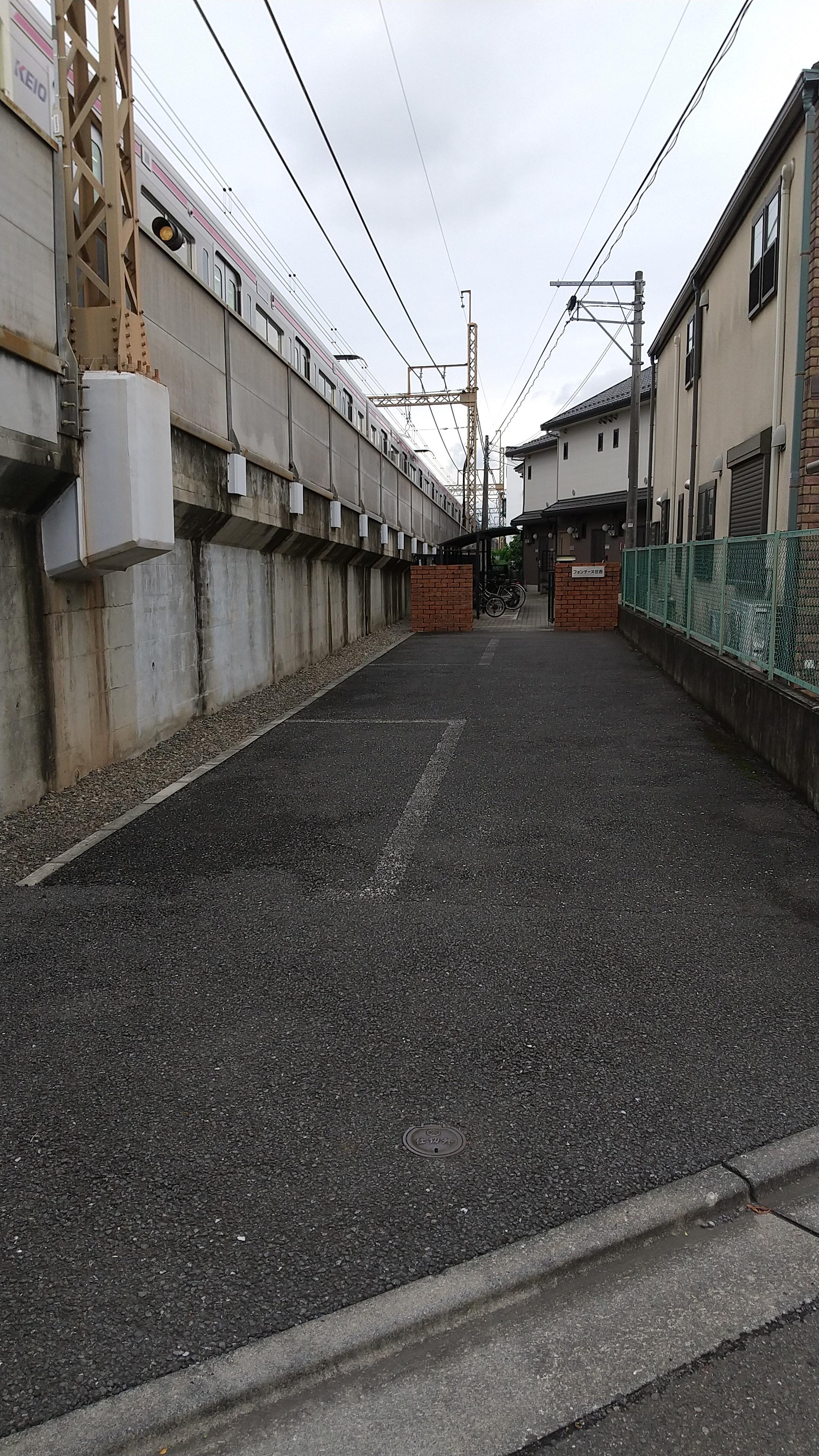 フォンテーヌ住吉駐車場の外観・駐車場イメージ1枚目