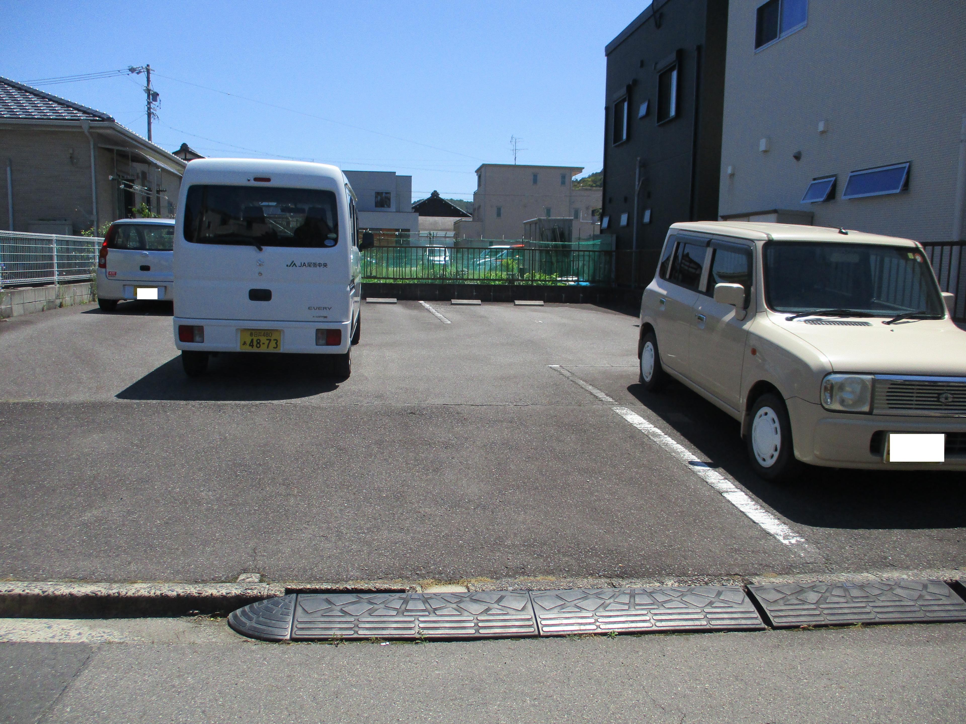 J-760の外観・駐車場イメージ1枚目