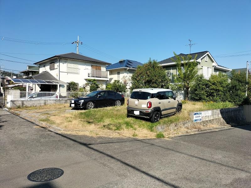 郡 ﾓｰﾀｰﾌﾟｰﾙの外観・駐車場イメージ1枚目