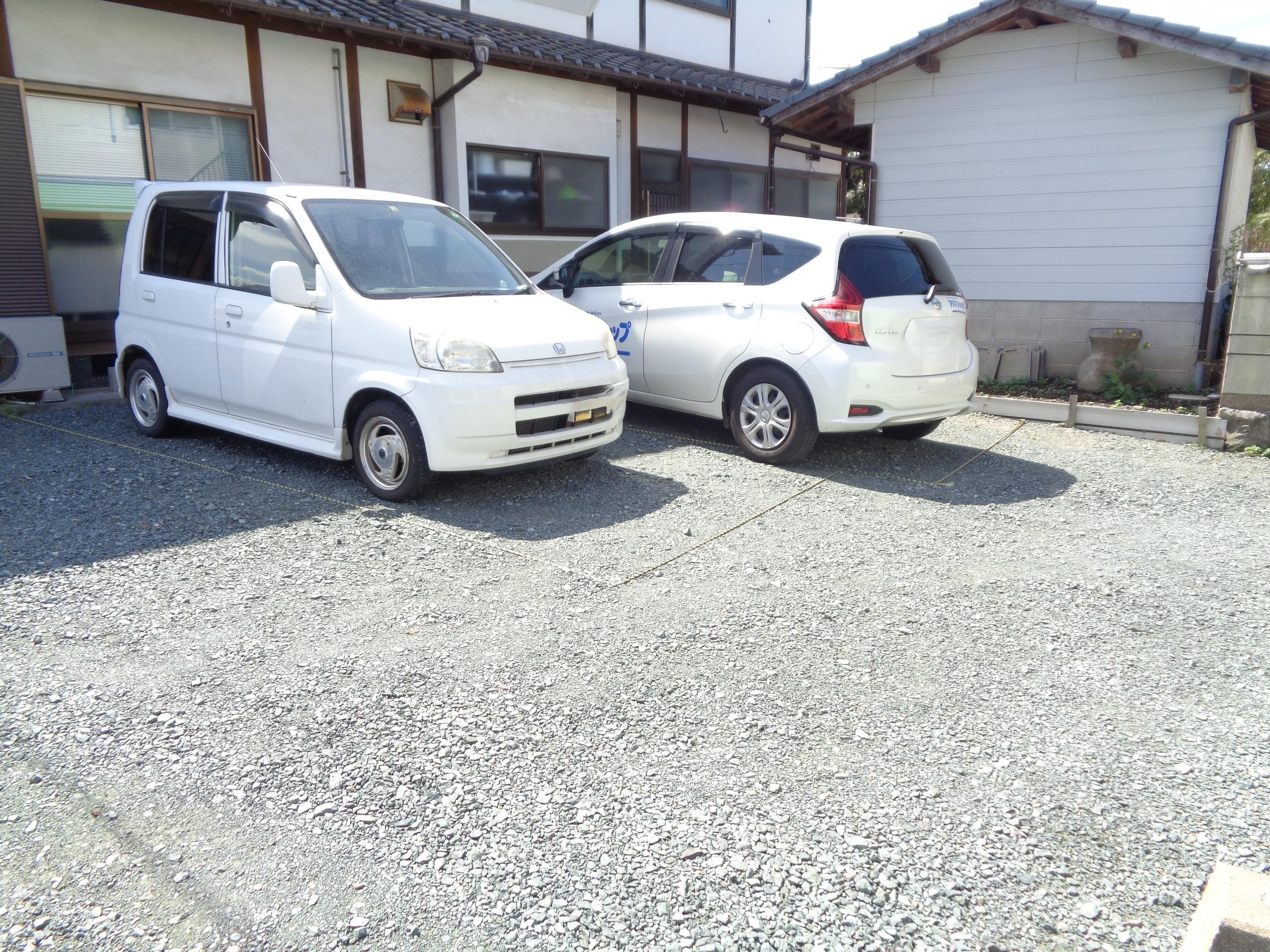 新南部３丁目駐車場の外観・駐車場イメージ2枚目