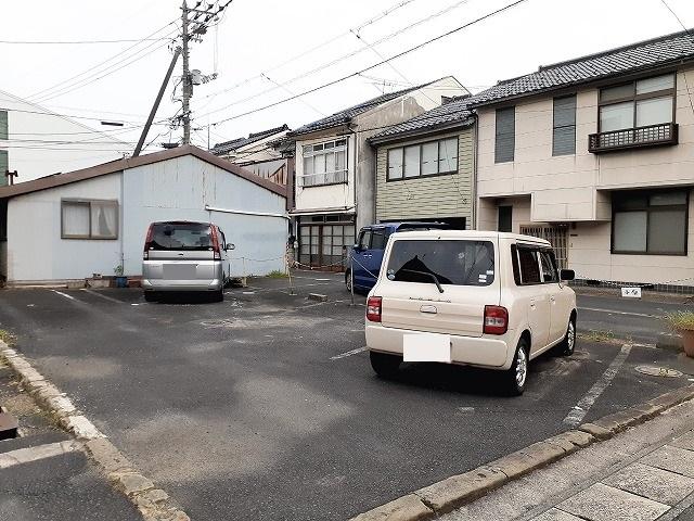 スタニ駐車場の外観・駐車場イメージ2枚目
