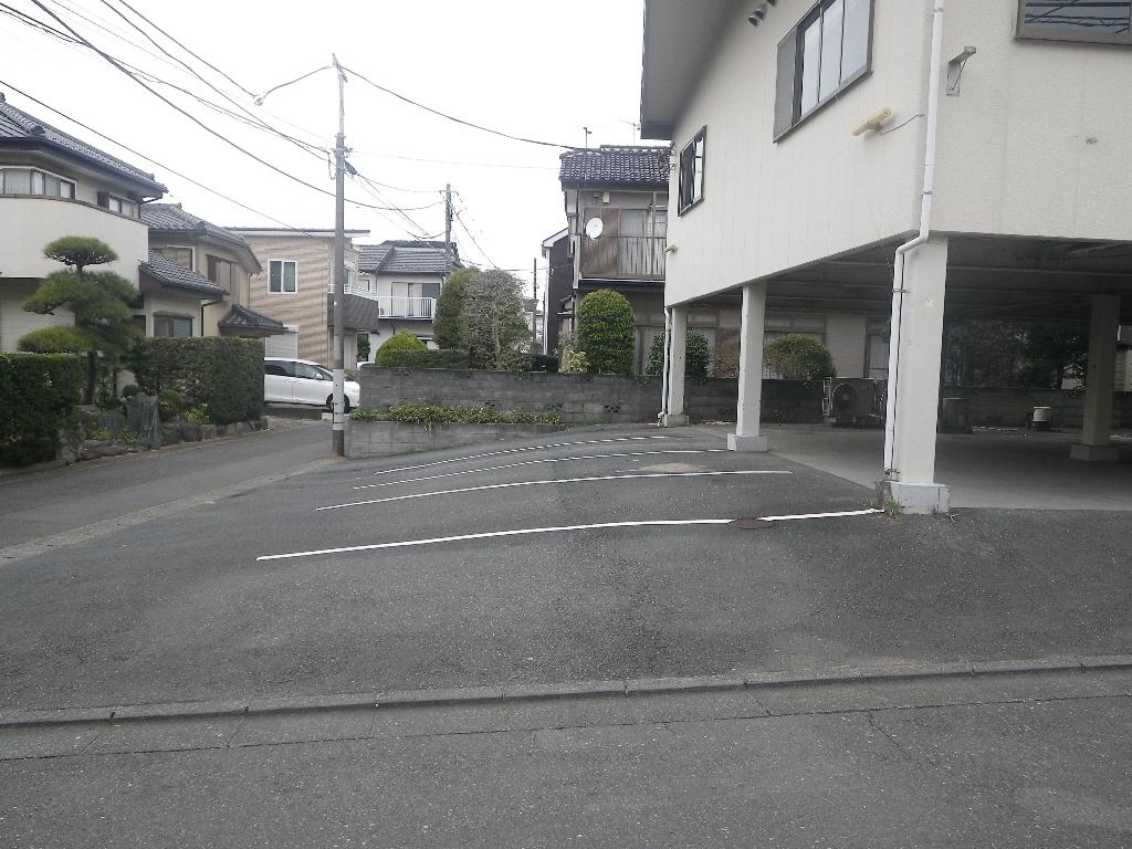 中央北駐車場の外観・駐車場イメージ2枚目
