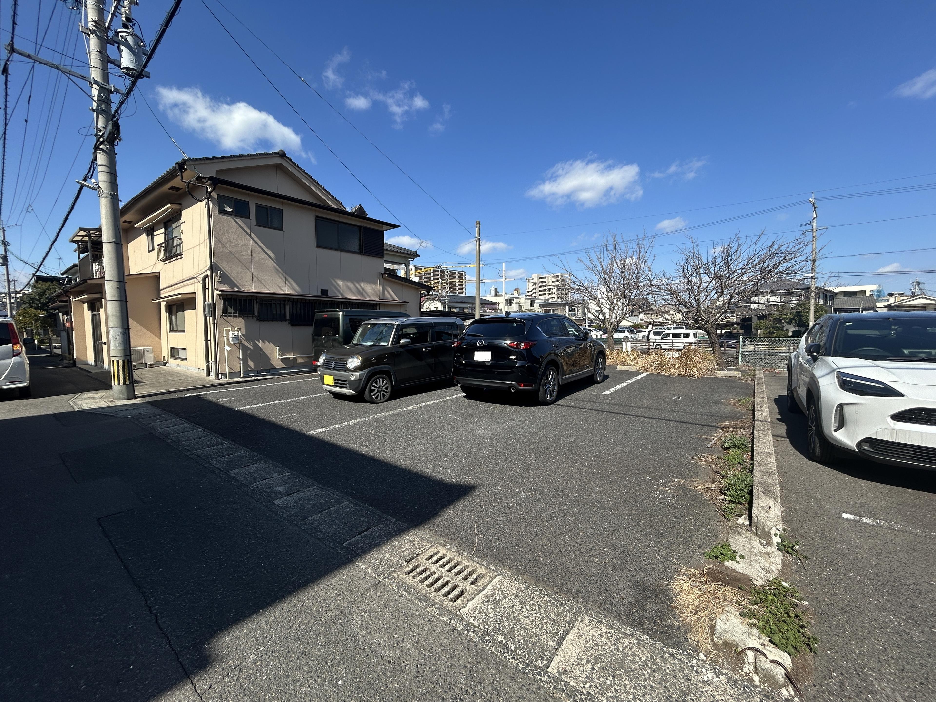 郡元15番駐車場の外観・駐車場イメージ3枚目