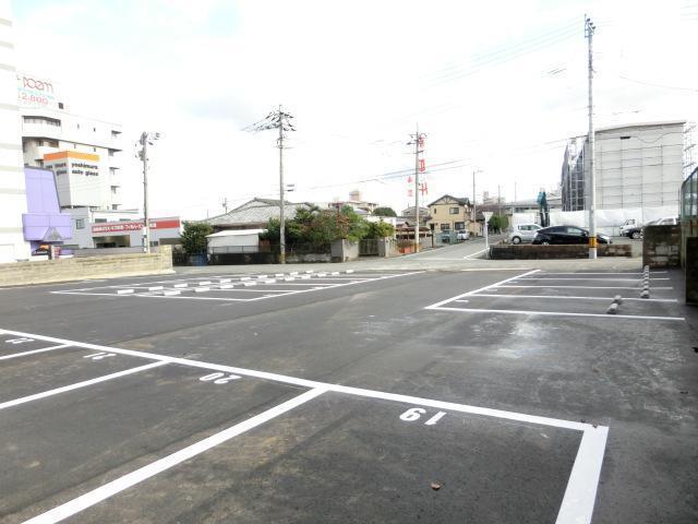 ジョイフル陣原1丁目パーキングの外観・駐車場イメージ3枚目