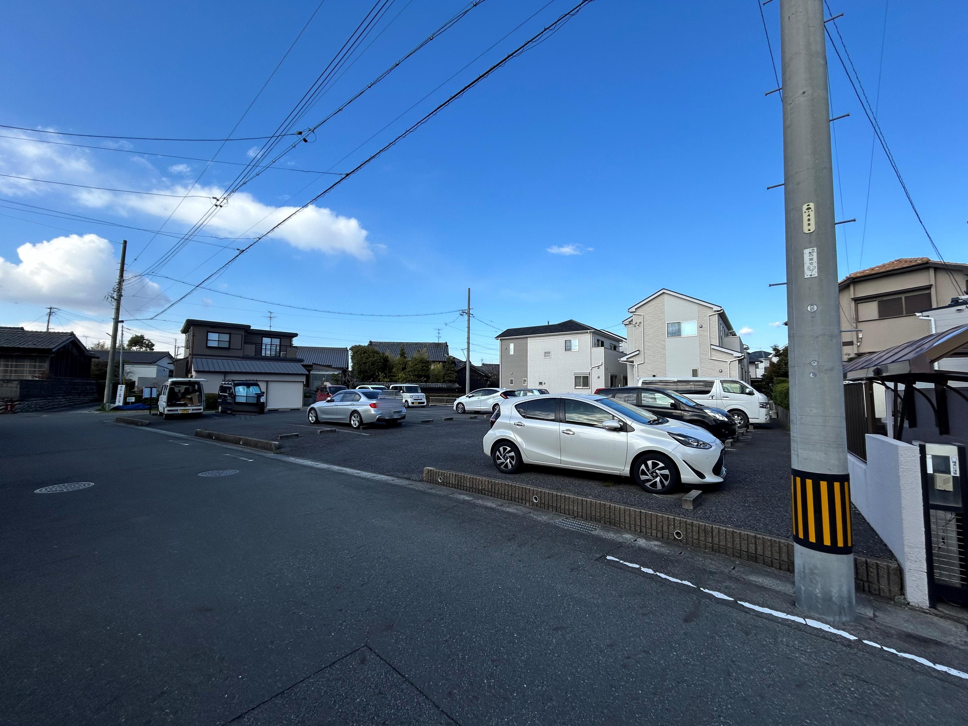 000062の外観・駐車場イメージ3枚目