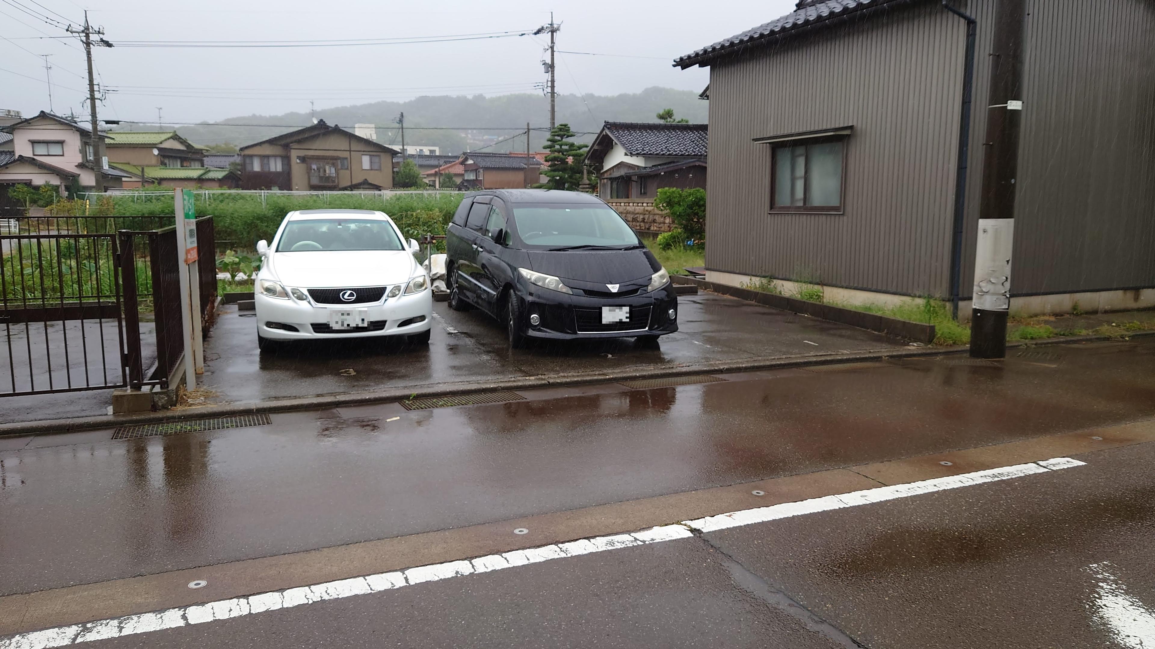 元町パーキングの外観・駐車場イメージ1枚目