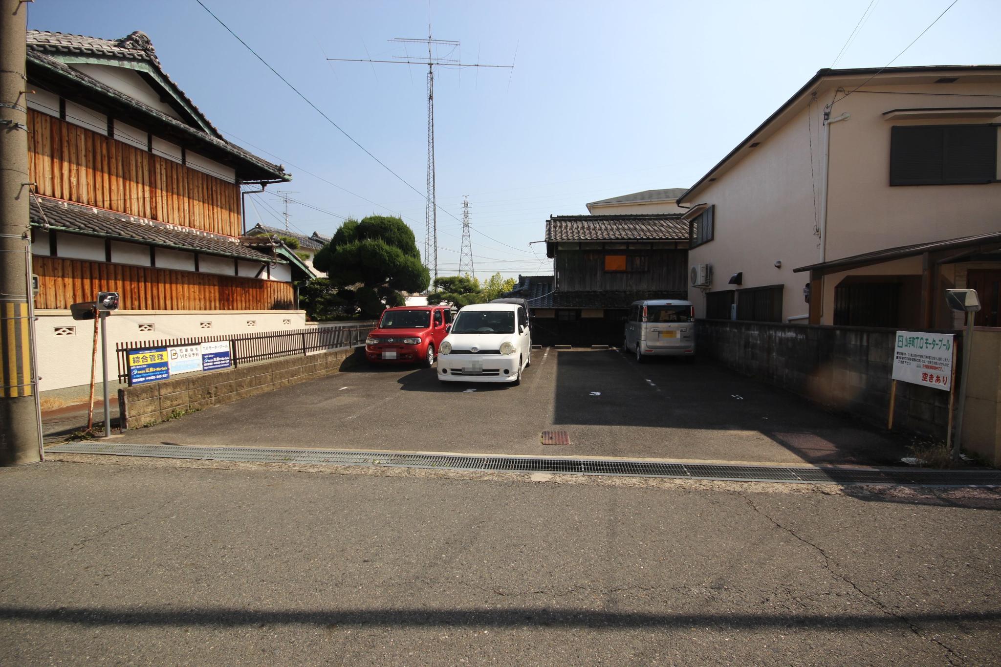 駐車場画像1枚目