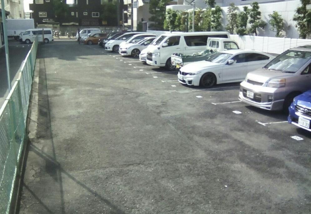 中川モータープールの外観・駐車場イメージ2枚目