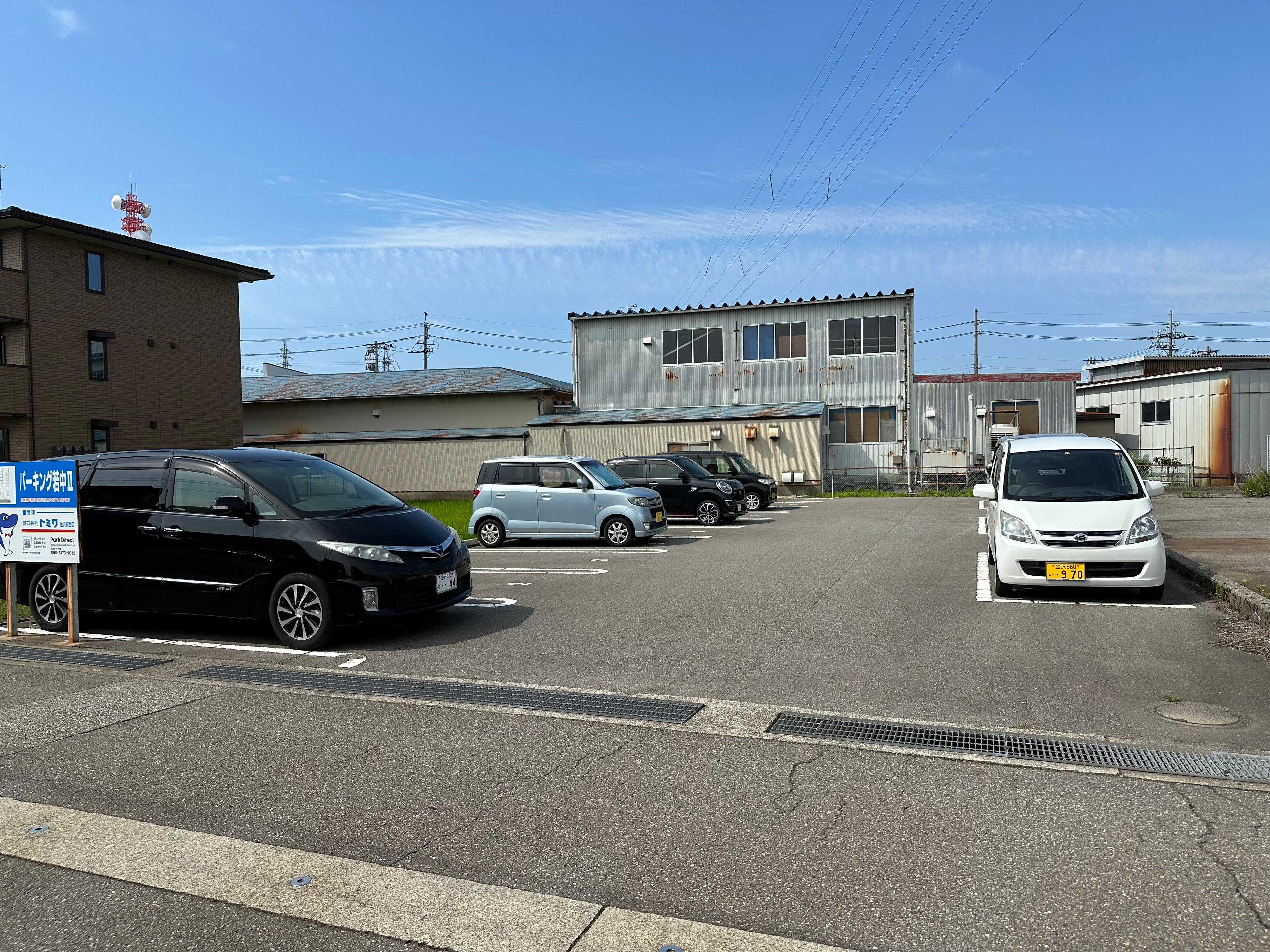 パーキング若中Ⅱの外観・駐車場イメージ2枚目