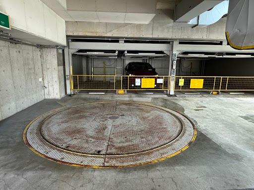 ユニーブル神奈川新町の外観・駐車場イメージ1枚目