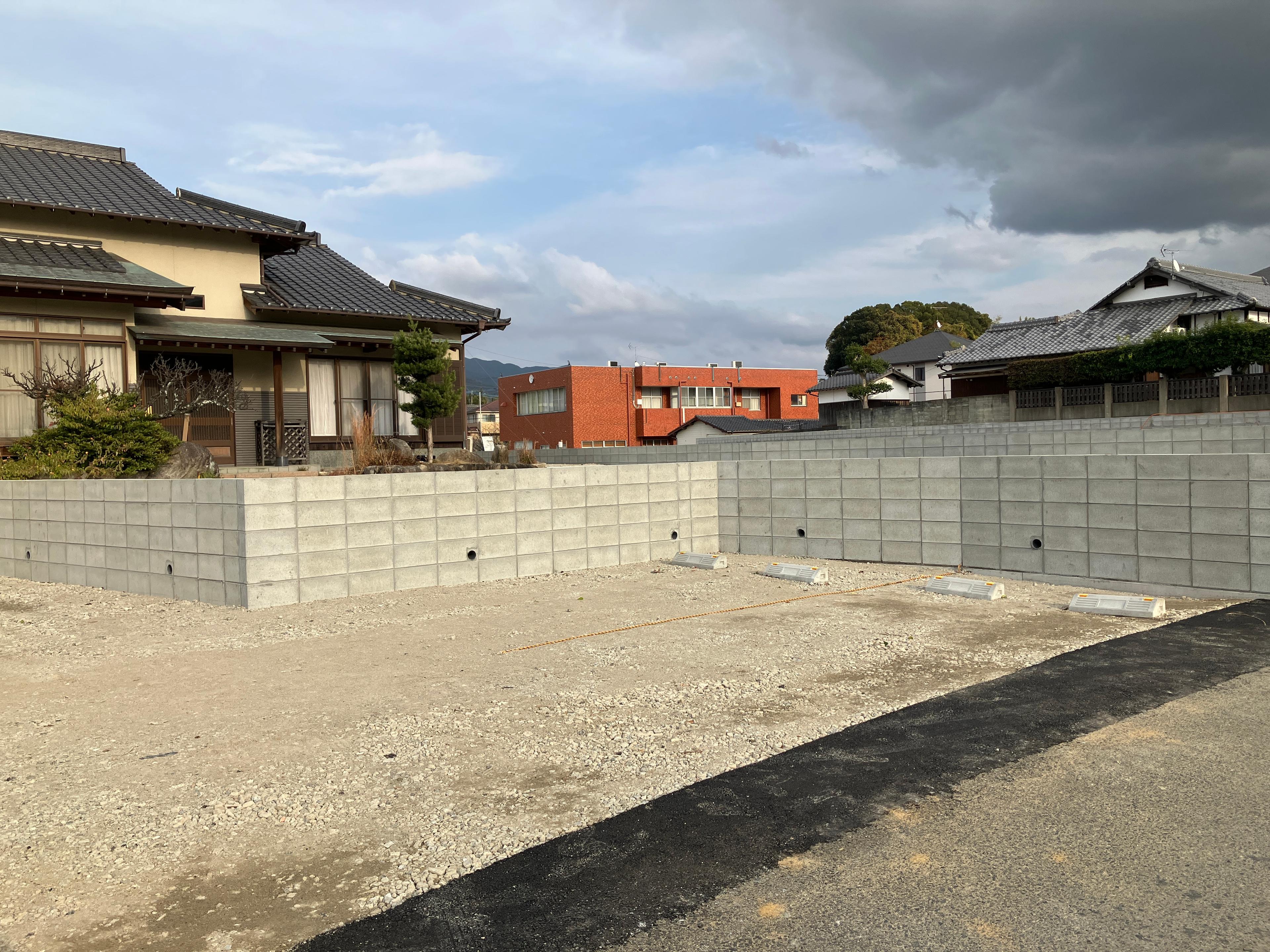 奥小路駐車場の外観・駐車場イメージ2枚目