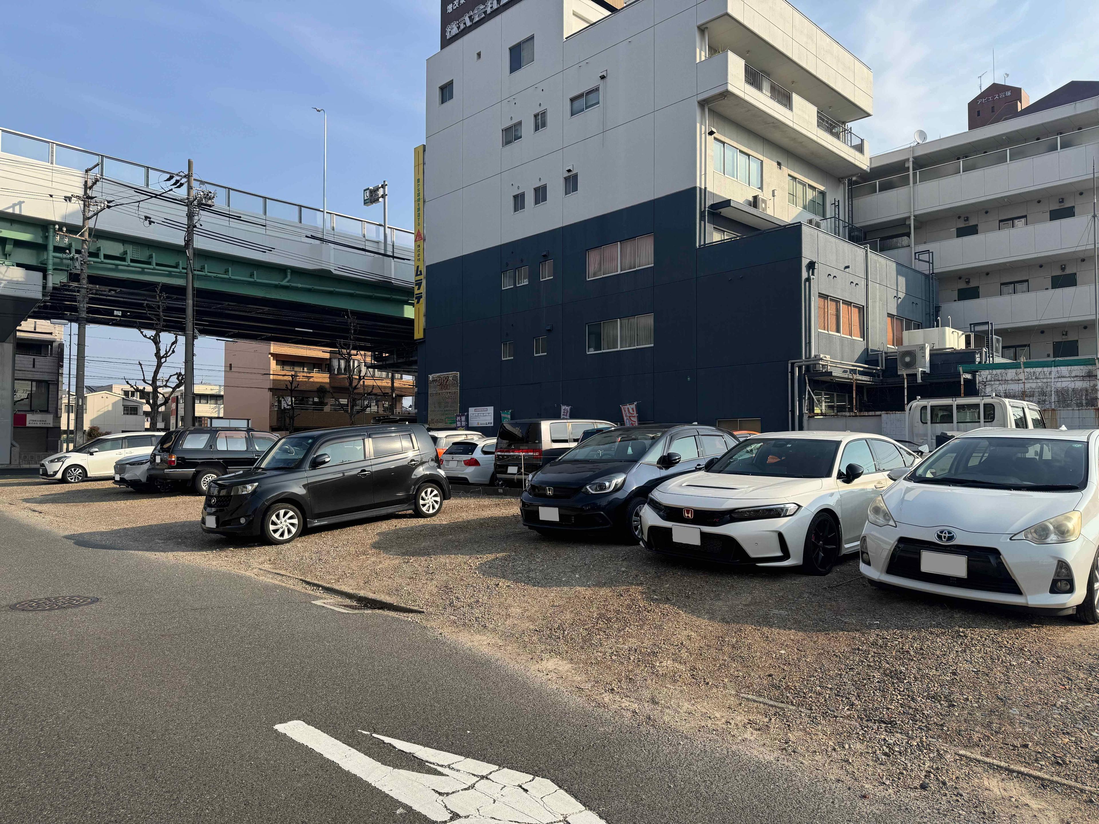 P271の外観・駐車場イメージ3枚目