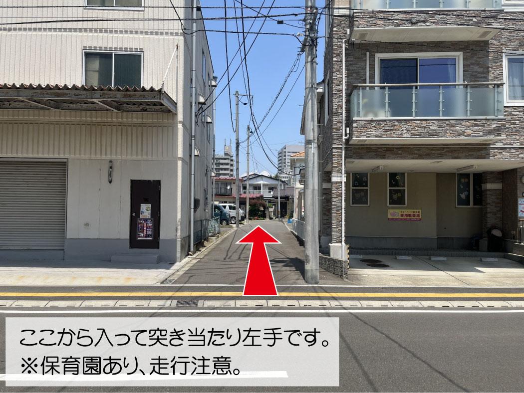 ホットハウス広瀬町６０パーキングの外観・駐車場イメージ2枚目