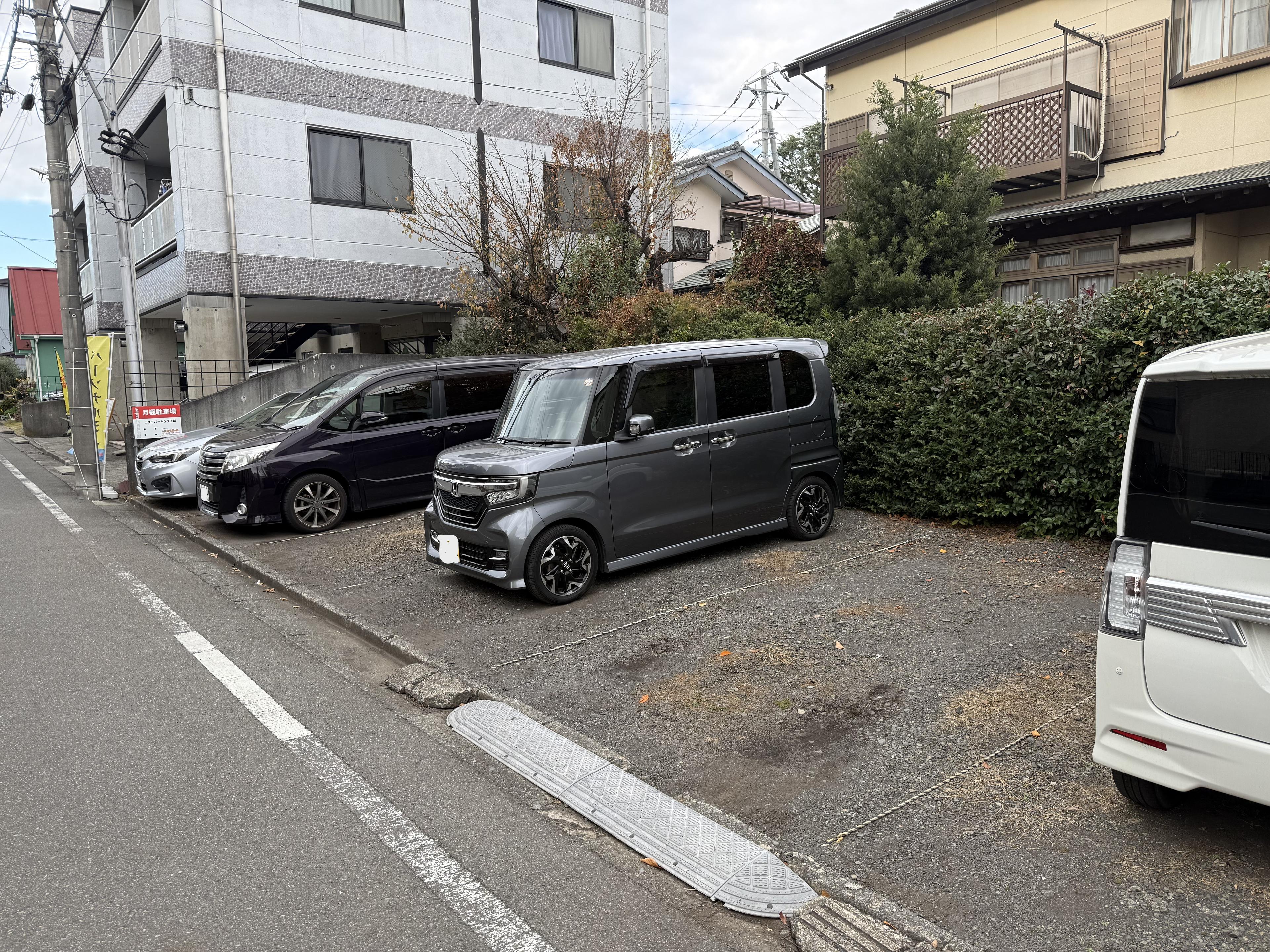 コスモパーキング清新の外観・駐車場イメージ1枚目