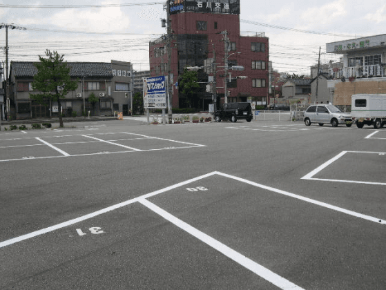 パーキング駅西本町の外観・駐車場イメージ1枚目