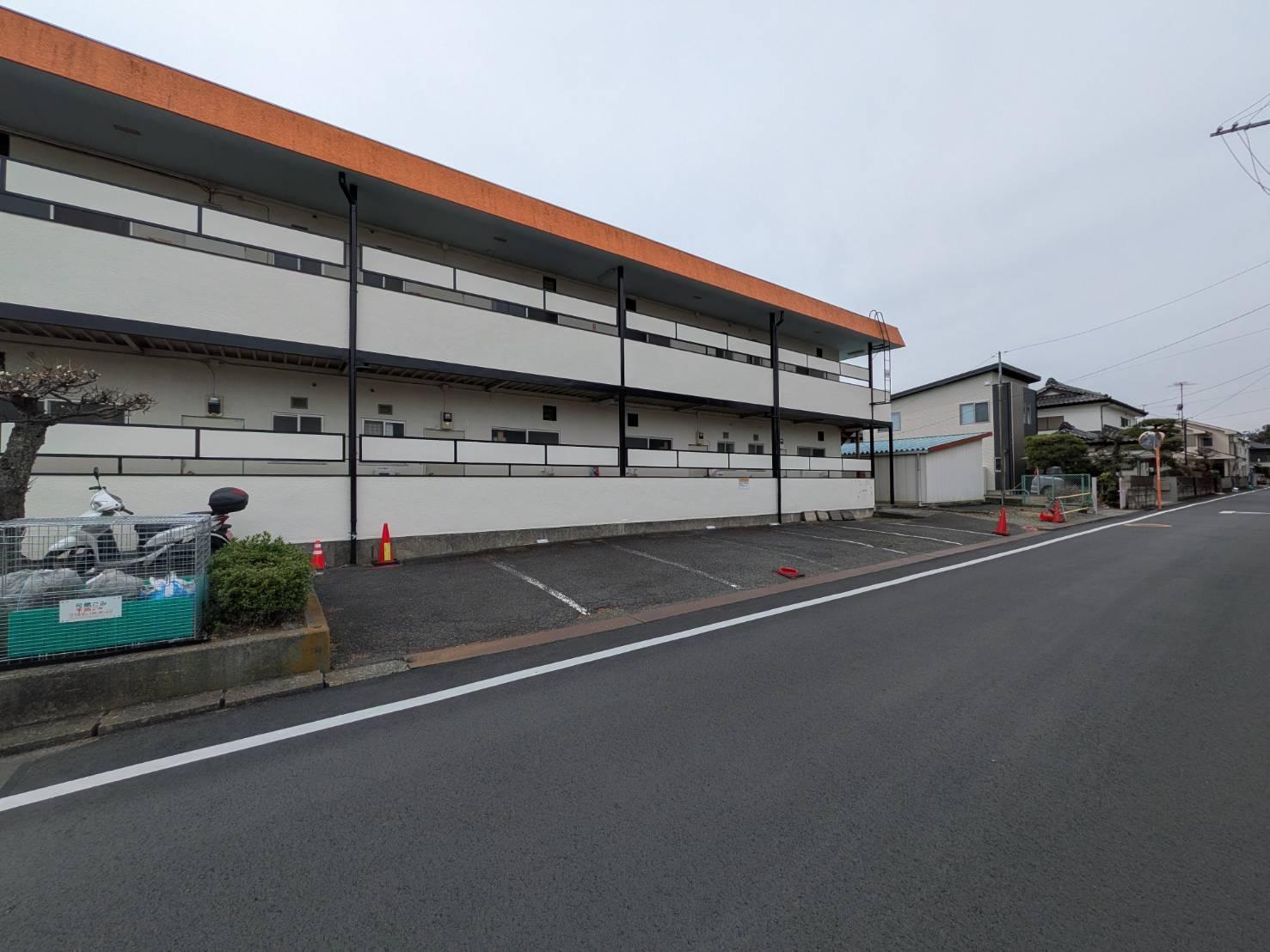 第一雄コーポ駐車場の外観・駐車場イメージ2枚目