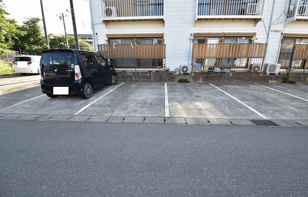 FK戸辺ハイツ駐車場の外観・駐車場イメージ1枚目