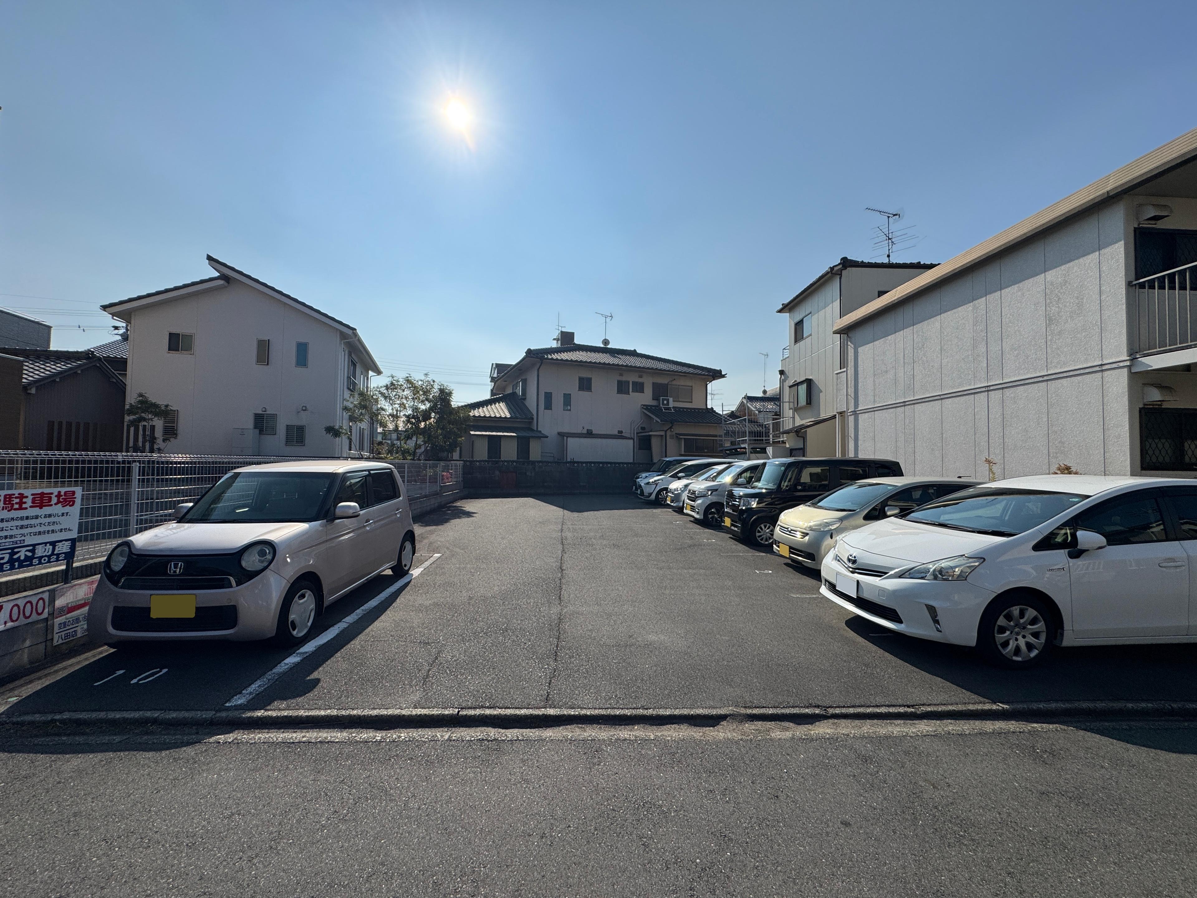 P308の外観・駐車場イメージ2枚目