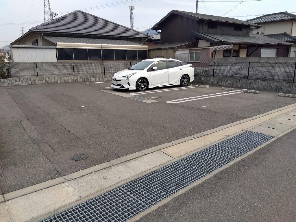 クレイノたちばな(55992)の外観・駐車場イメージ2枚目