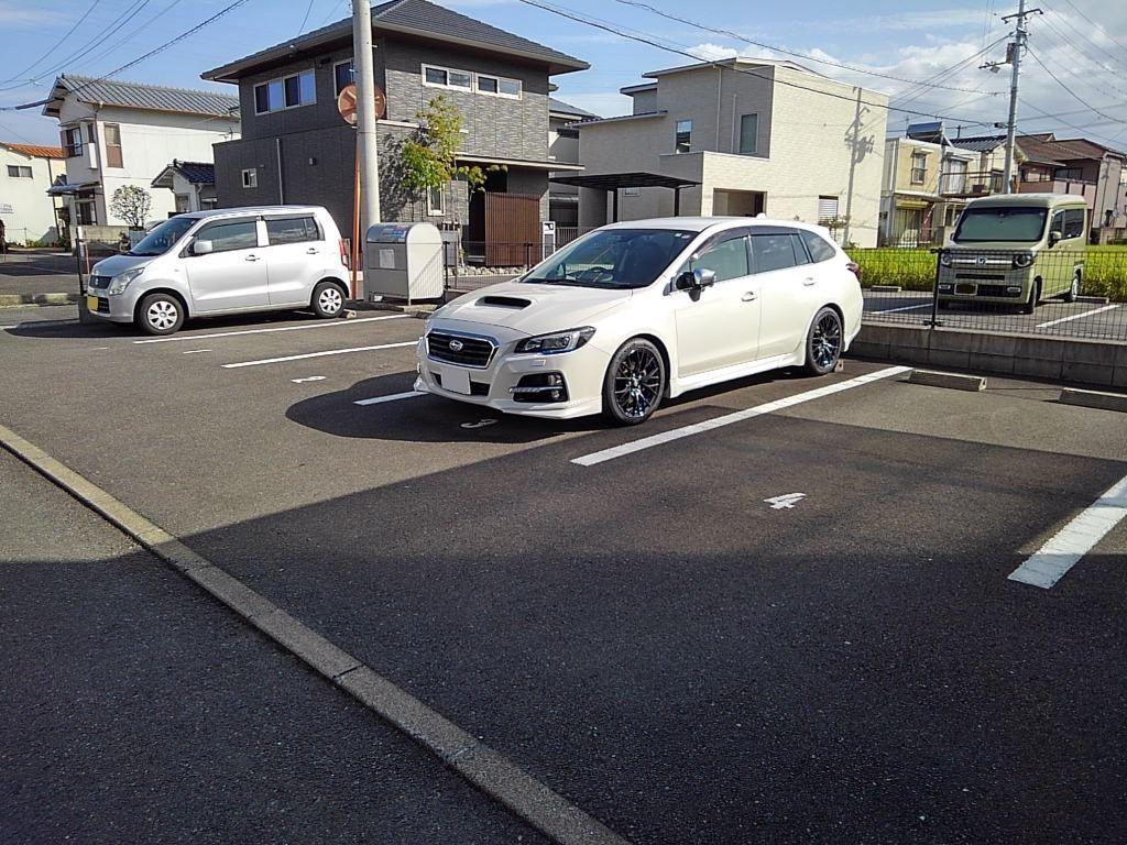 ボレロ三条(51815)の外観・駐車場イメージ1枚目