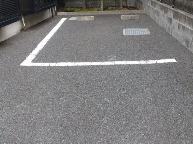 三浦(37272)の外観・駐車場イメージ1枚目