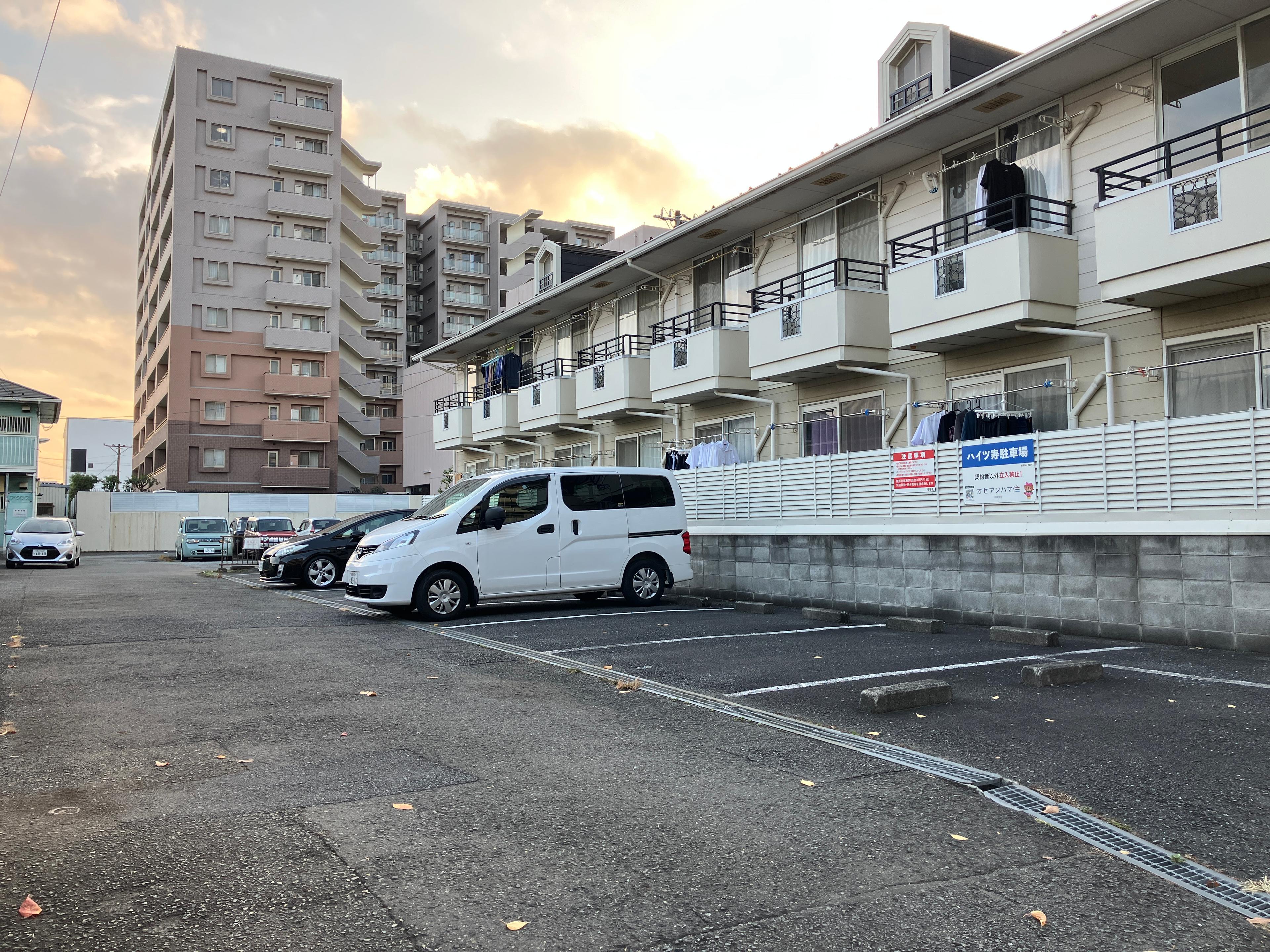 ハイツ寿駐車場の外観・駐車場イメージ1枚目