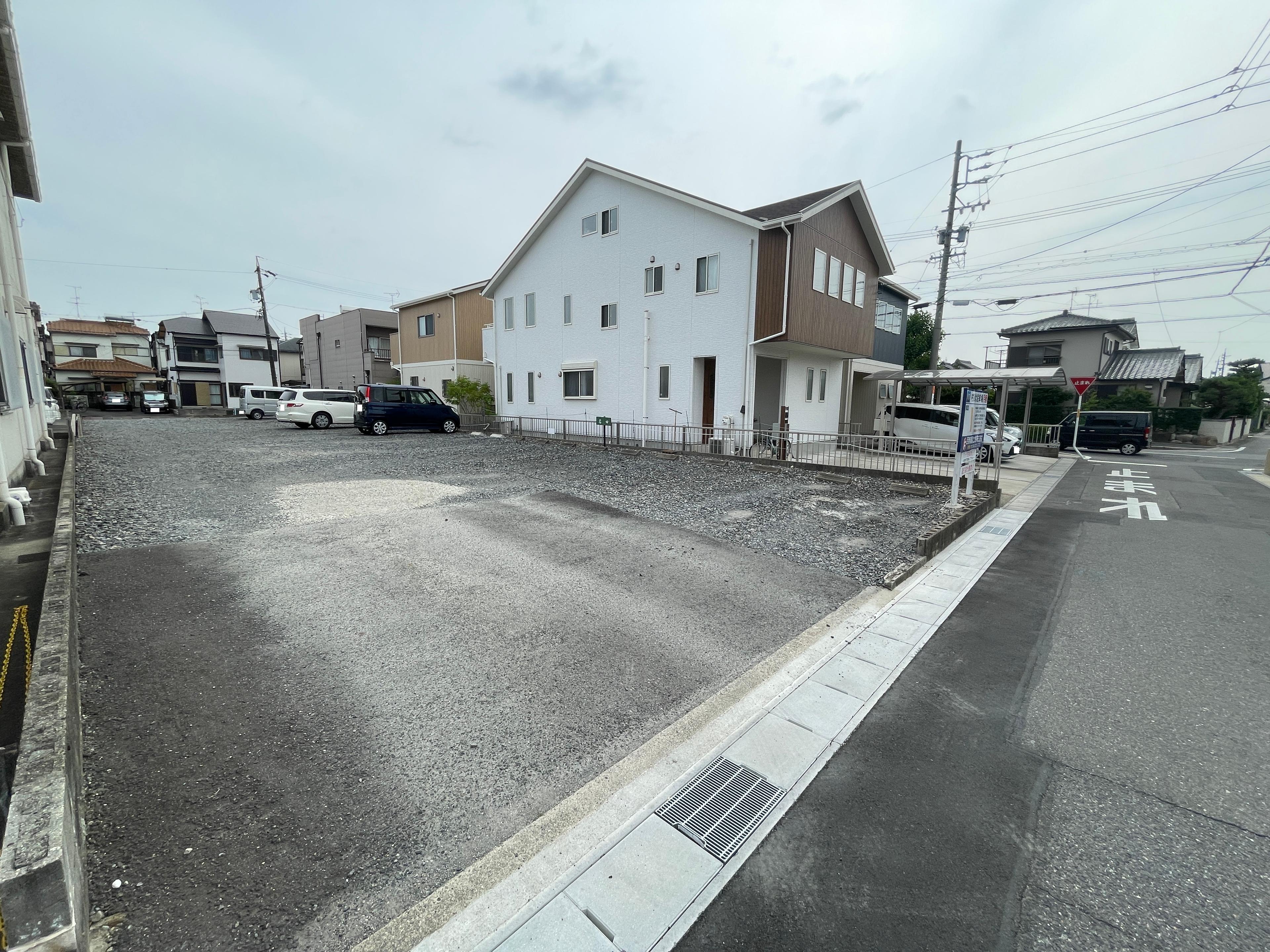村東北駐車場の外観・駐車場イメージ2枚目