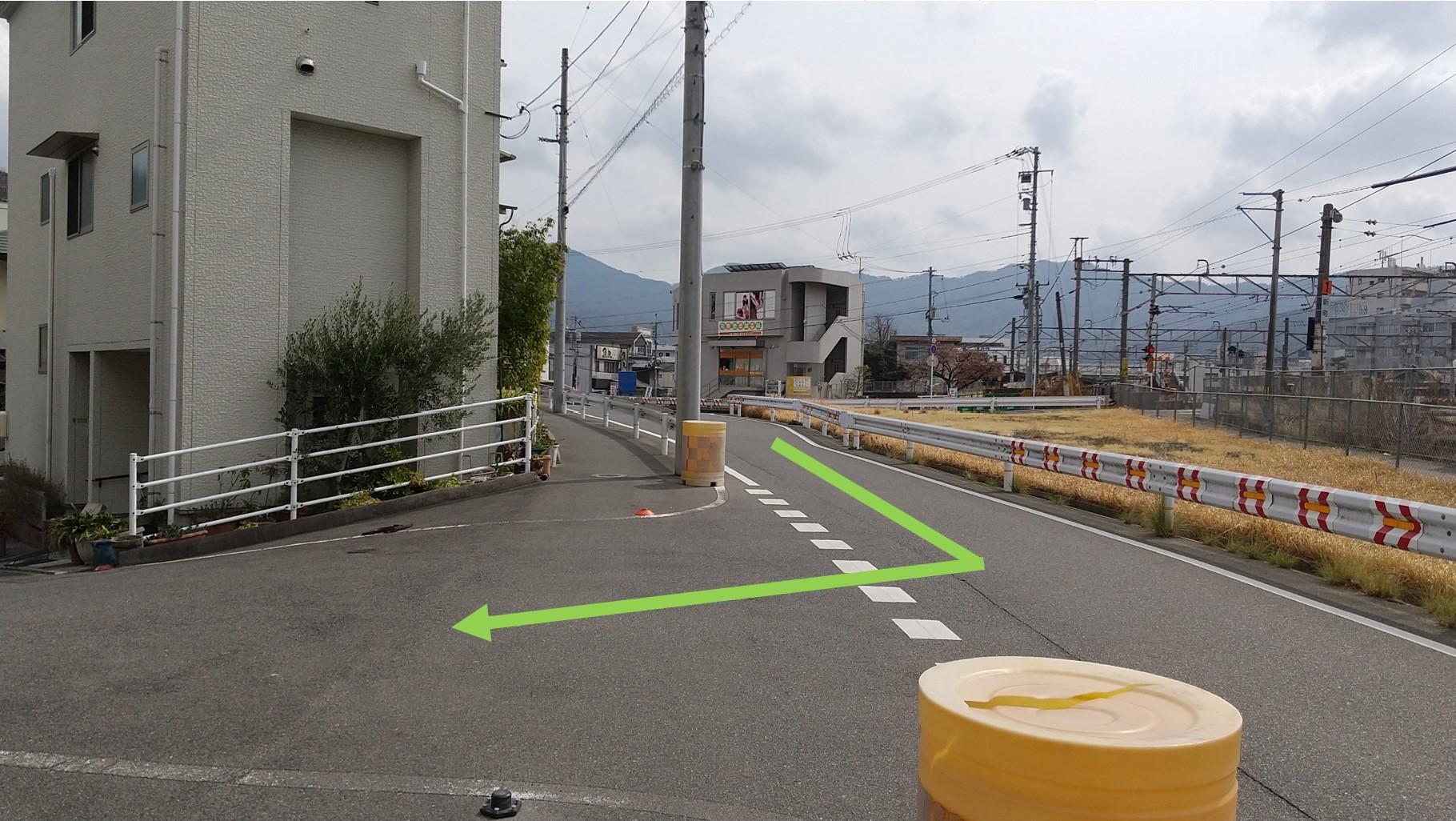 第4三沢ガレージの外観・駐車場イメージ3枚目