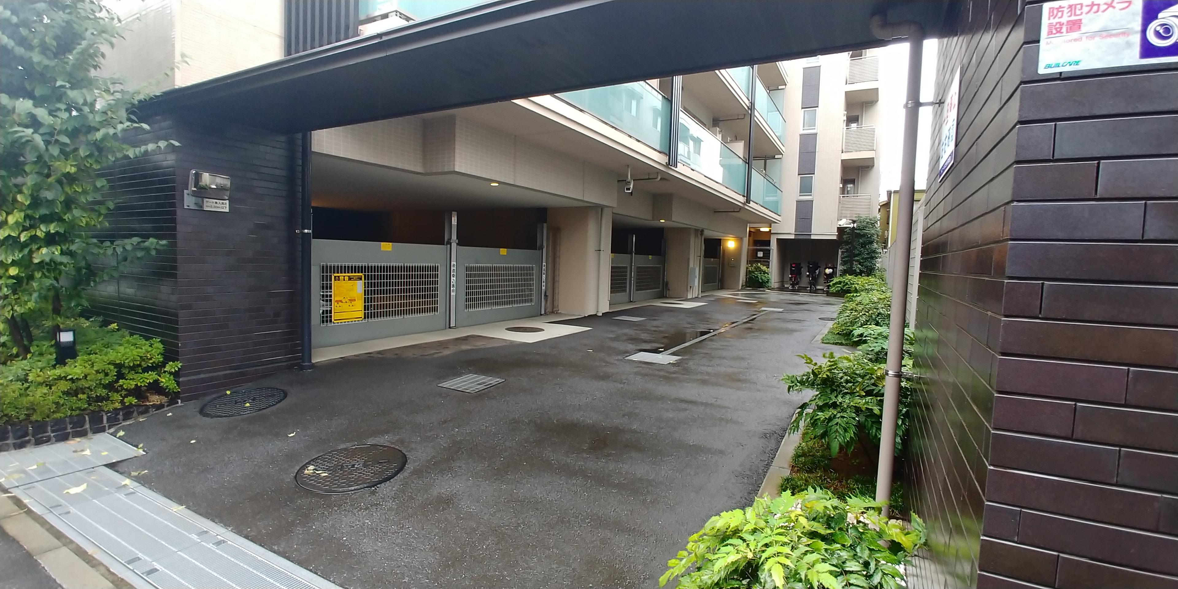 プラネスーペリア文京千石の外観・駐車場イメージ1枚目
