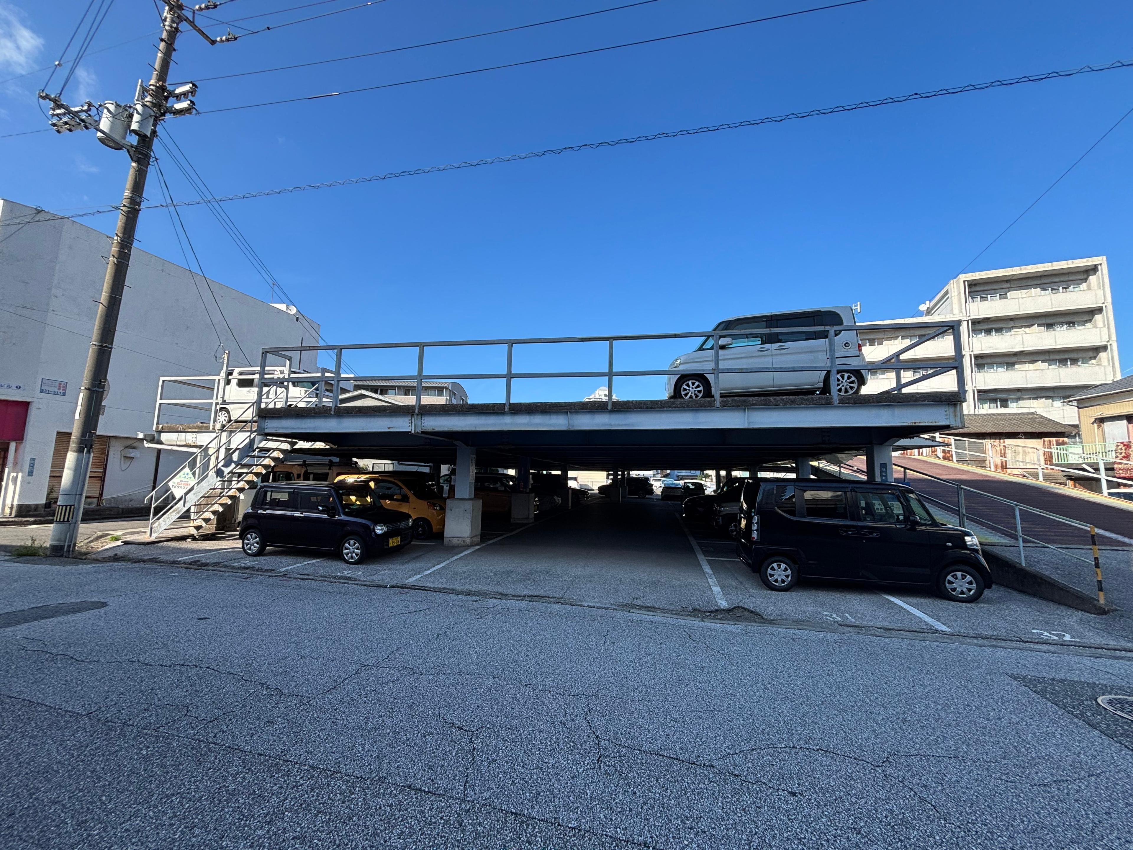 土南ビルパーキングの外観・駐車場イメージ3枚目