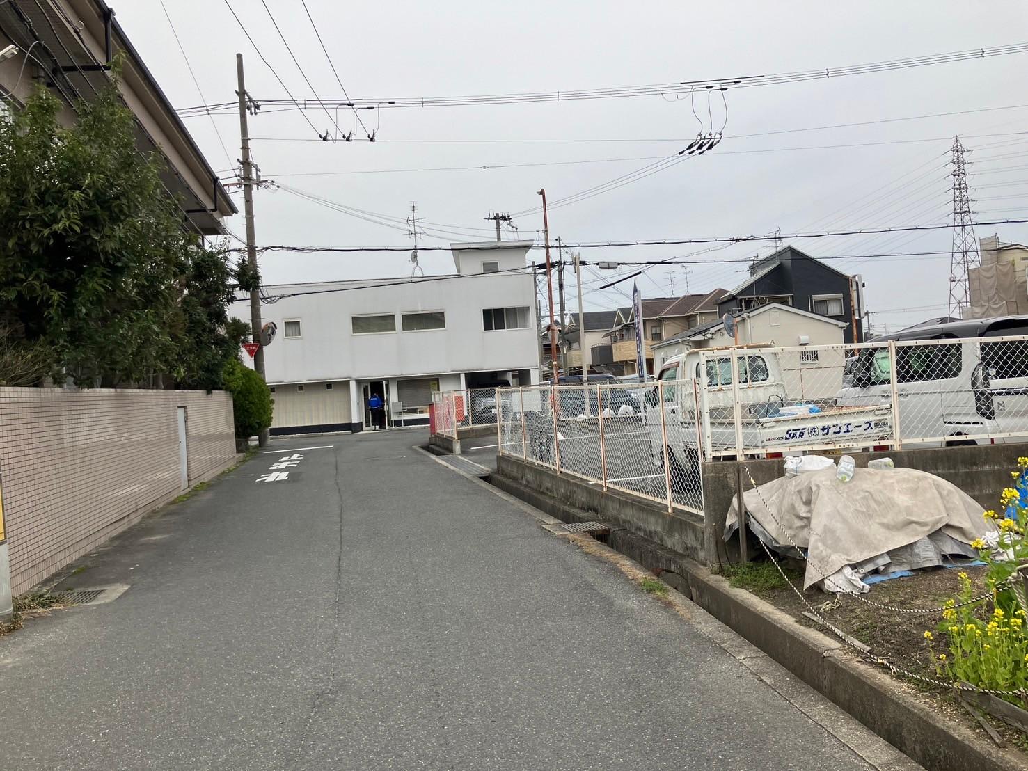 ファミーユかたの駐車場の外観・駐車場イメージ3枚目